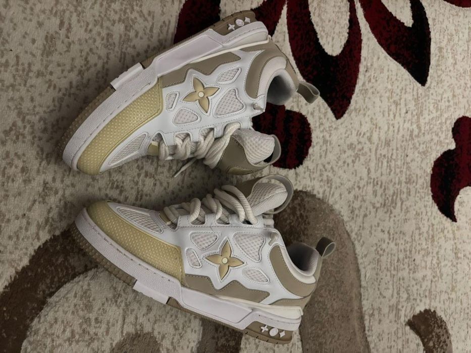 Louis Vuitton lv skate crem alb
