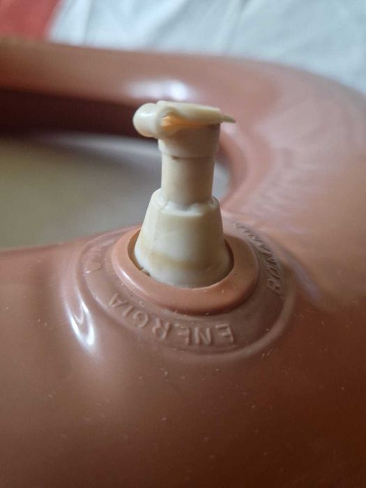 Colac si perna de plaja romanesti din anii 80!