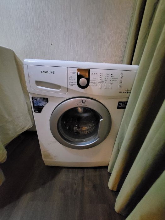 Стиральная машина п р о д а е т с я