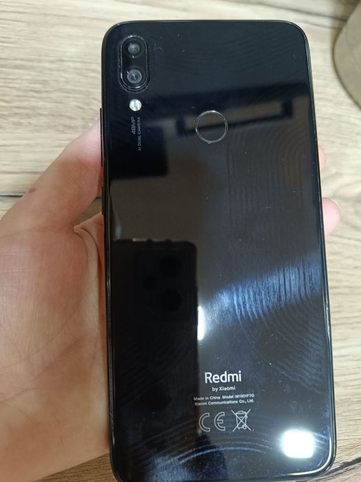 Использованный телефон с коробкой и документом RedMi Note 7