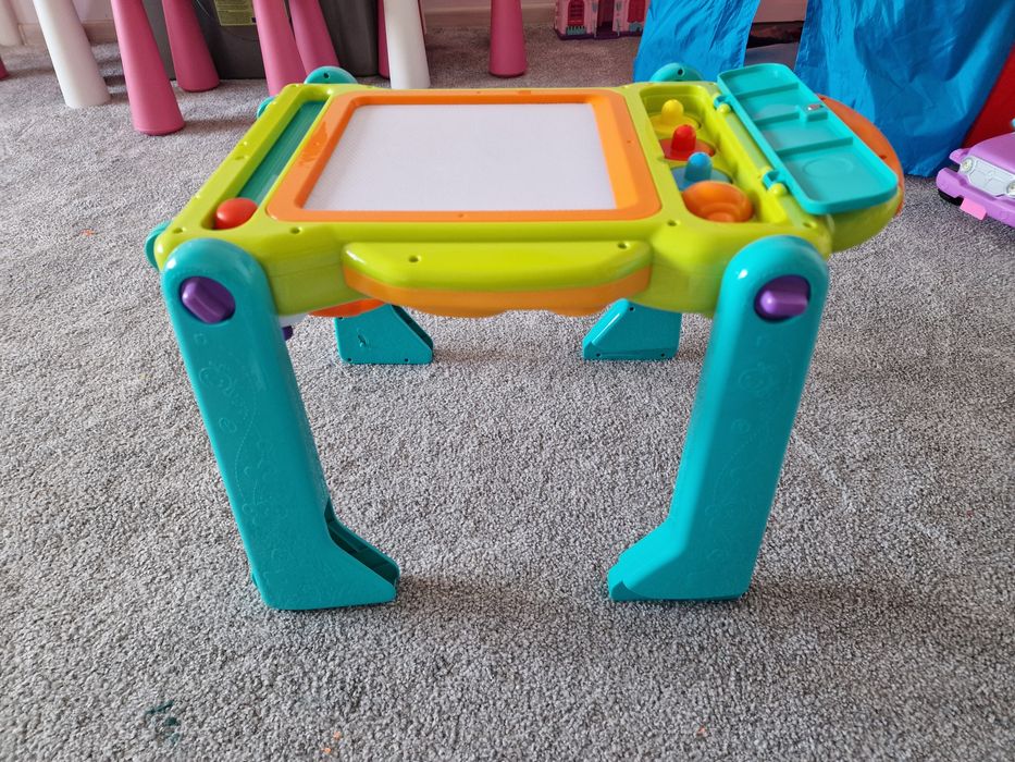 Antemergator cu centru de activitati si masuta desen HOLA