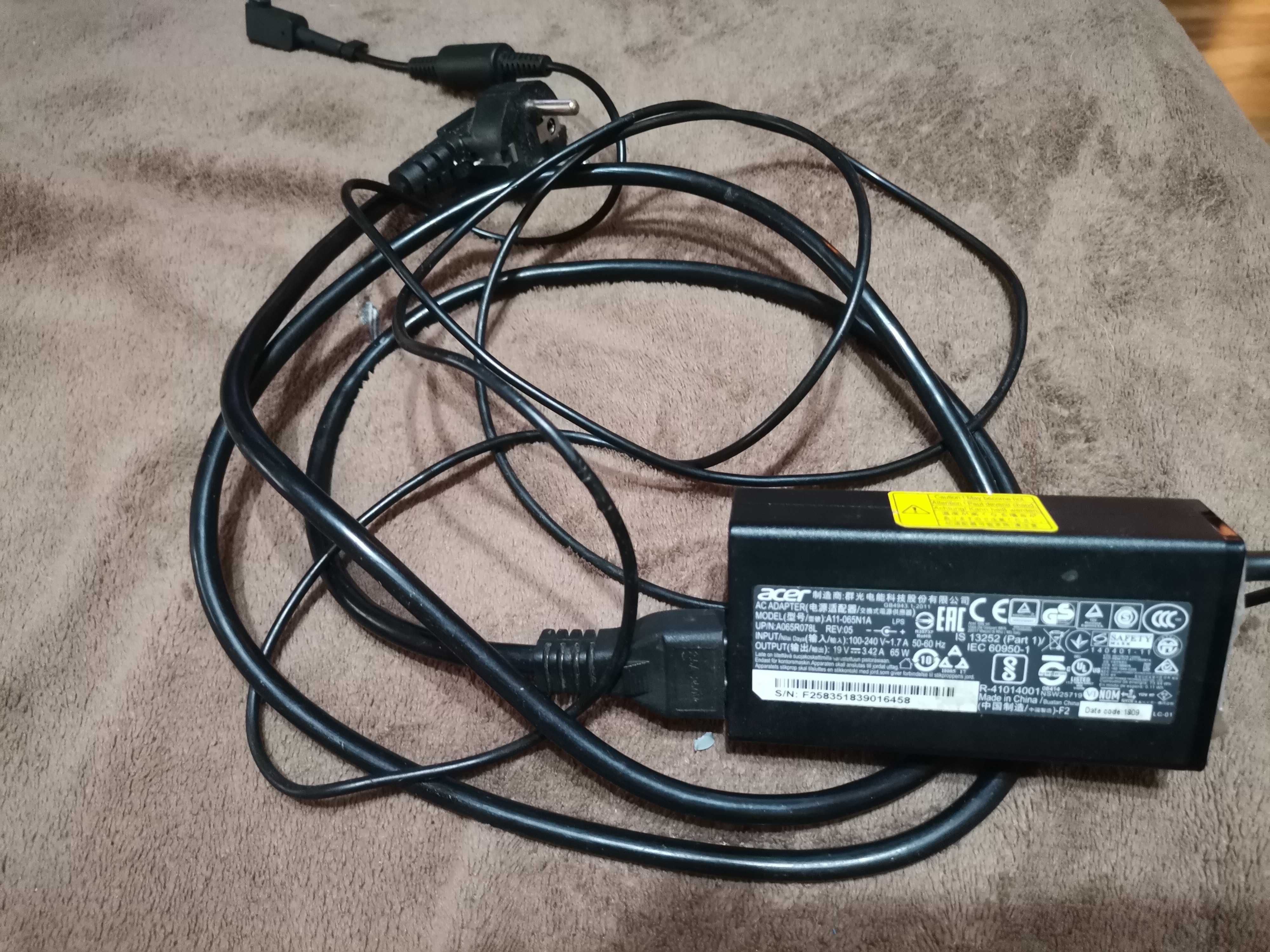 Acer Aspire V3-572G (Full HD)