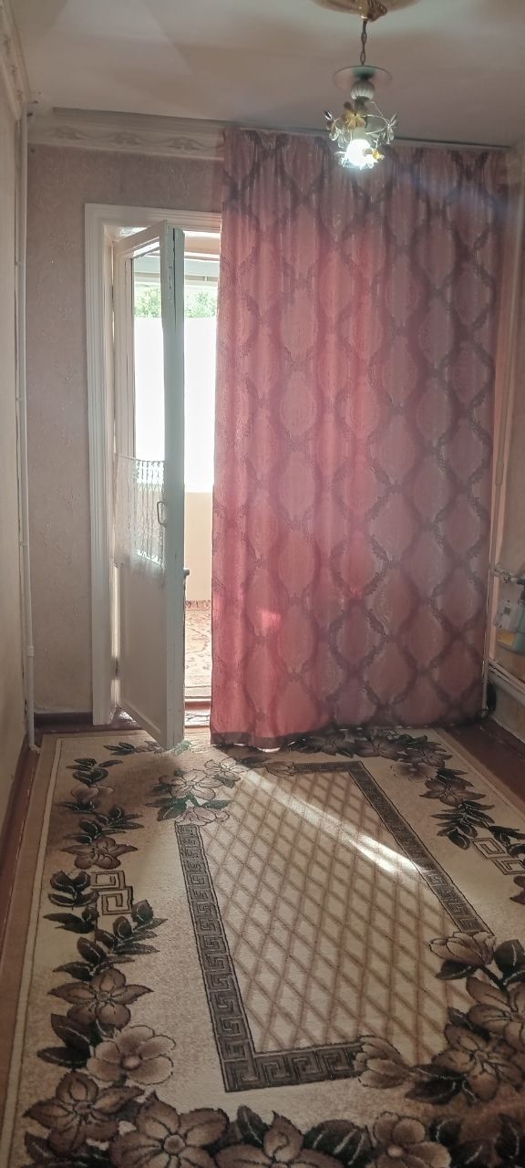 Дом в Продаже, Янгиёлсаий район