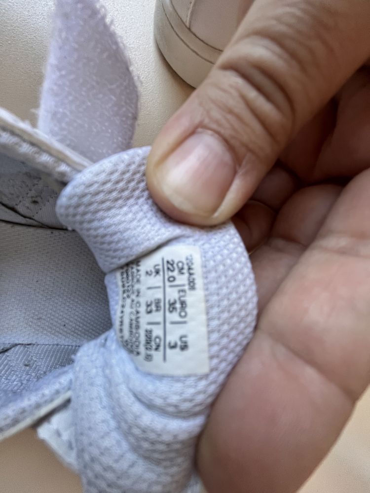 Детски маратонки NIKE 28,34, 35 и 33.5 номер