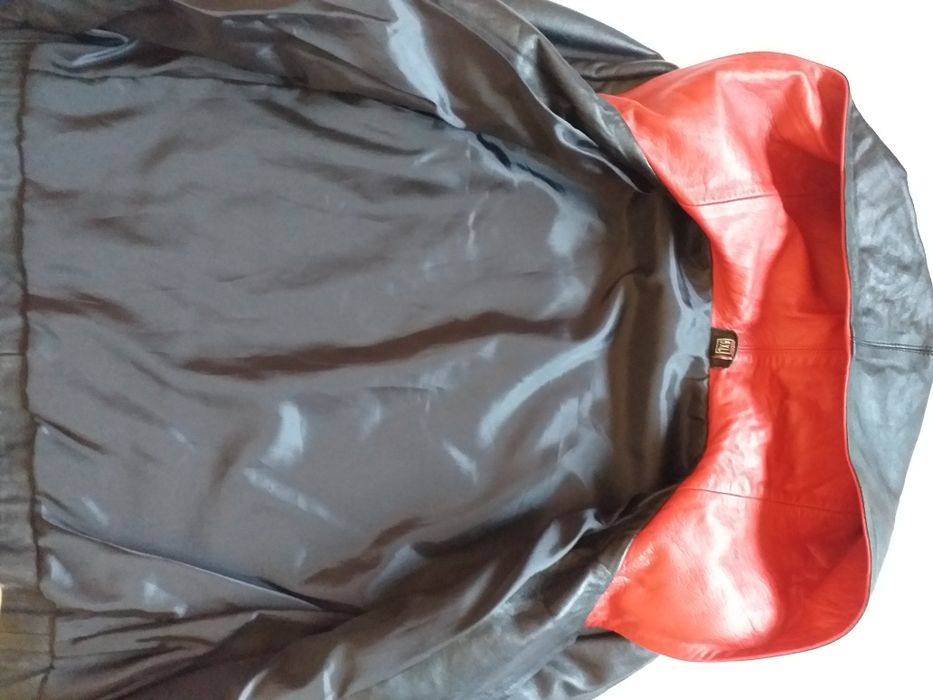 Яке за момиче ест.кожа Размер 10/12 год