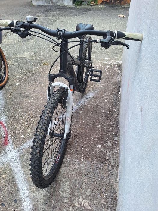 Vând bicicleta super duty