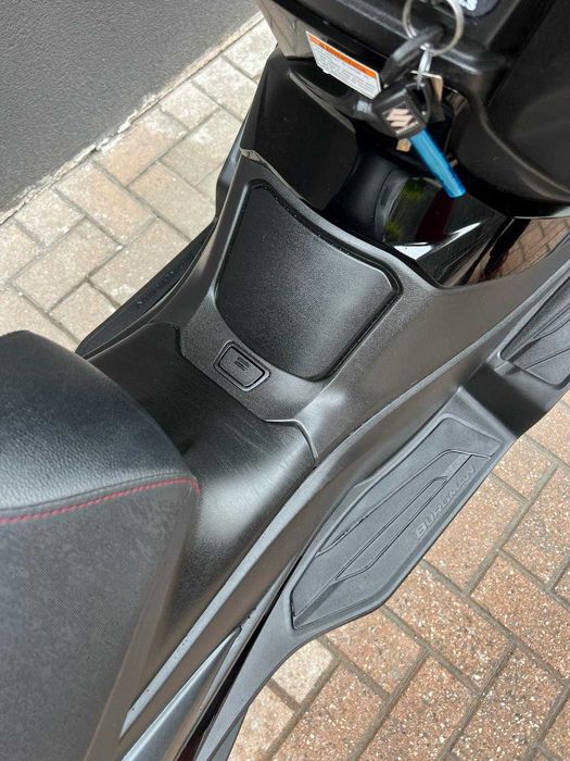 Suzuki Burgman 400 2017