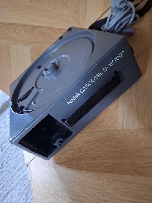 Proiector vintage Kodac Carousel S-AV 2000
