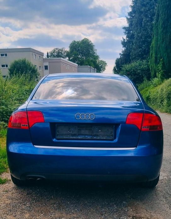 Audi A4 D  motor 2.0