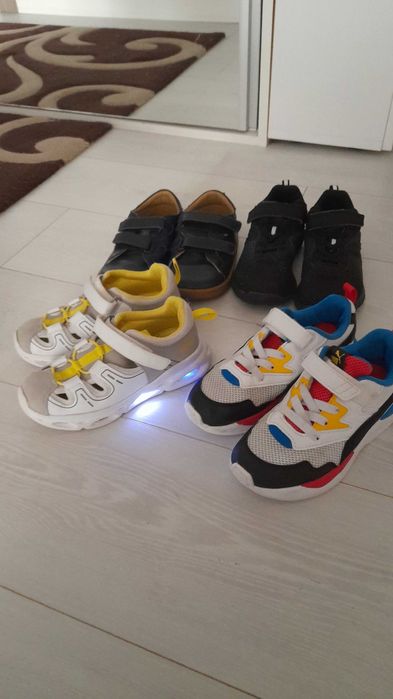Încălțăminte baieti,stare buna!