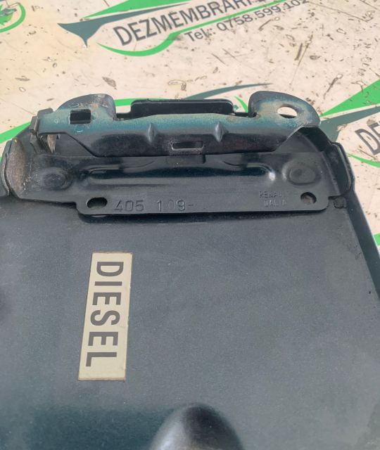 Usita rezervor Dacia Logan prima generatie