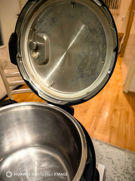 Мултикукър INSTANT POT