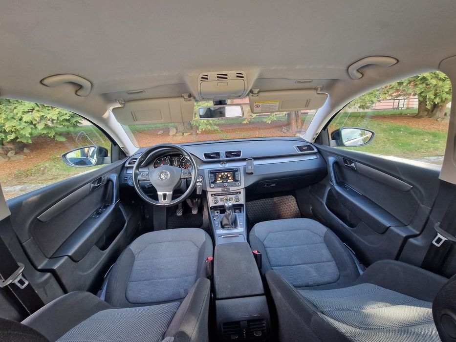 Vând WV Passat An 2013 numere roșii valabile