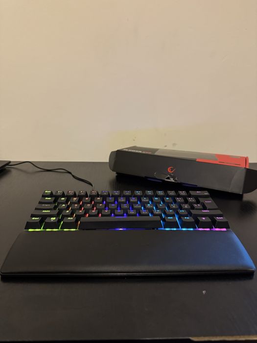 Tastatura mecanica blue switch (noua)