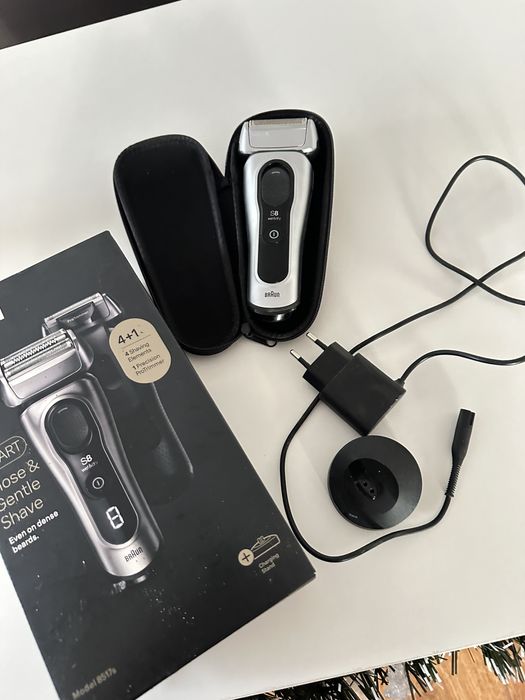 Vand shaver braun seria 8