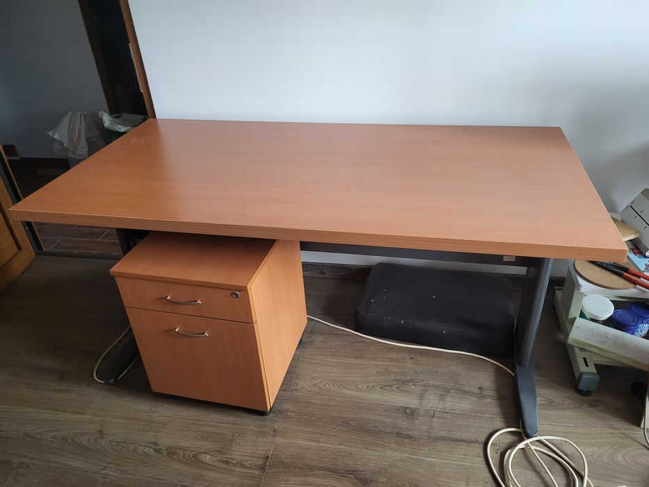 Birou cu rollbox