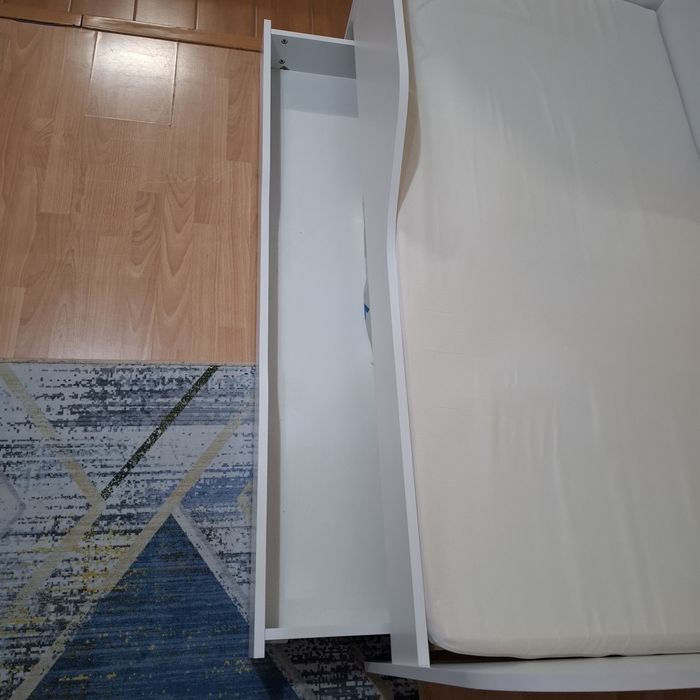 Детско легло с шкаф