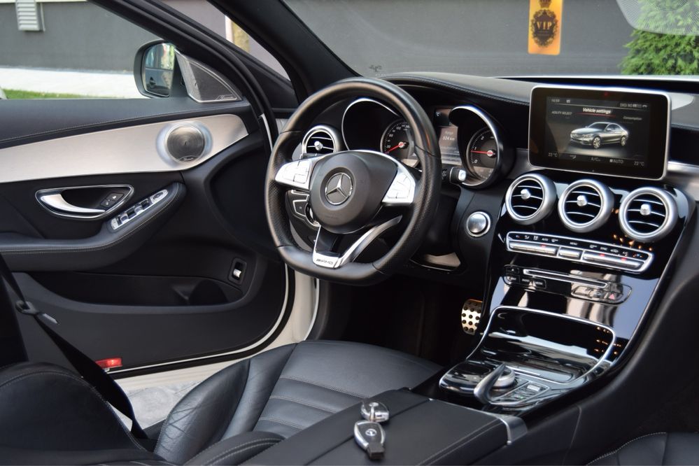 Mercedes-Benz C220 2014 W205 170cp AMG Panoramic