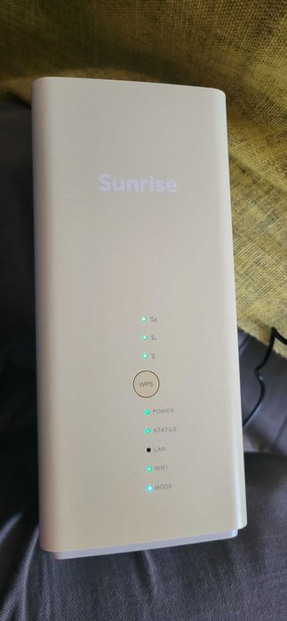 Router 4G+ wireless Huawei B618s-22D, AC Dual Band, cu SIM, LTE CAT11