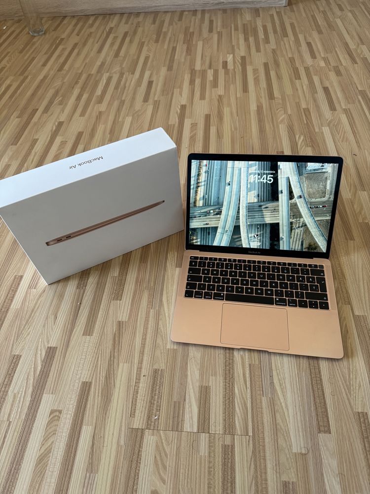 Macbook Air 13 2018 Gold