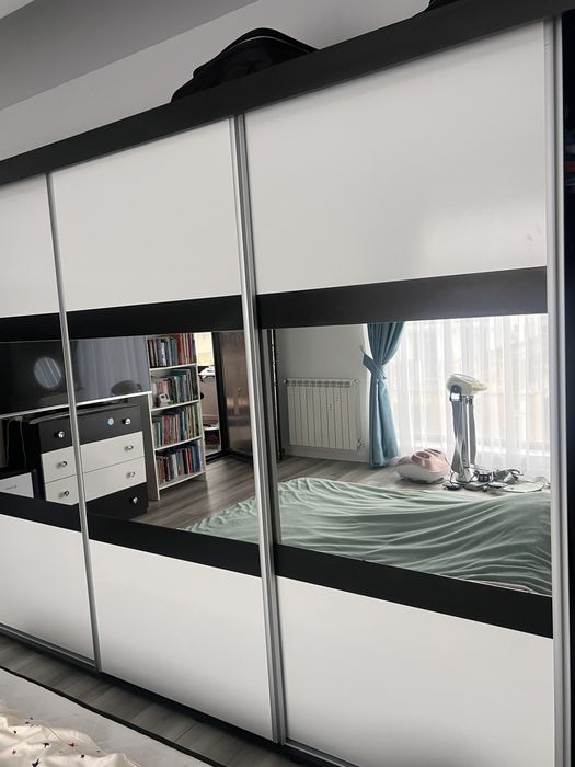 Vand dressing,comoda si 2 noptiere