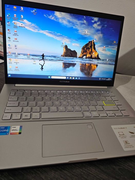 Vand laptop Asus