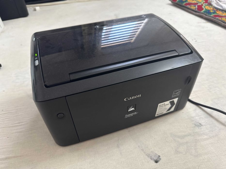 Canon LBP 3010 Oqqora Printer Tiniq ishlidi Srochno sotiladi