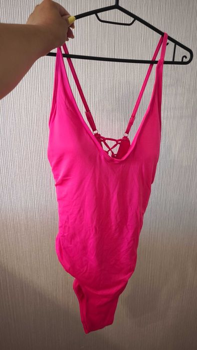 Бански Л размер с регулиращи връзки на гърба