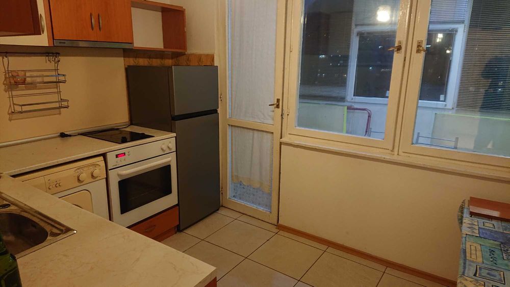 Давам под наем Апартамент, ул Цар Освободител 3