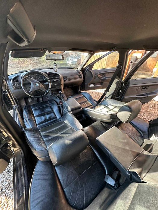 BMW e36 320i Touring