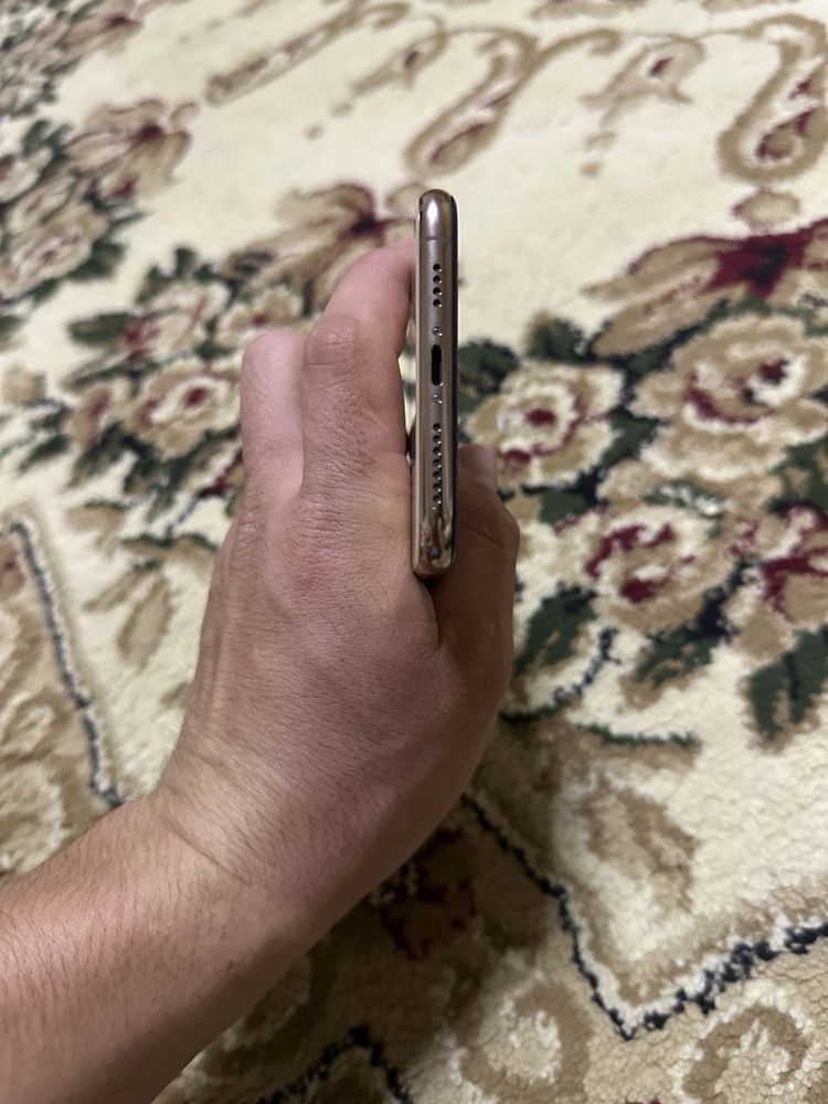 Iphone XS MAX gold 64 gb ideal