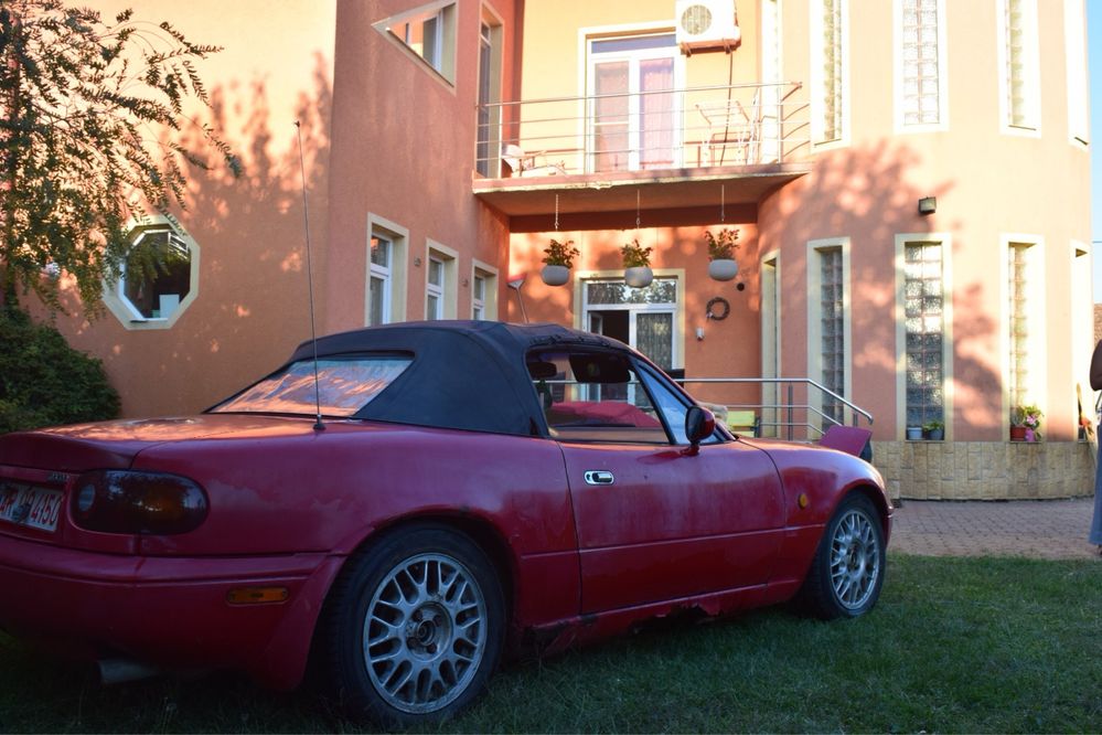 Vând Mazda Mx5 NA