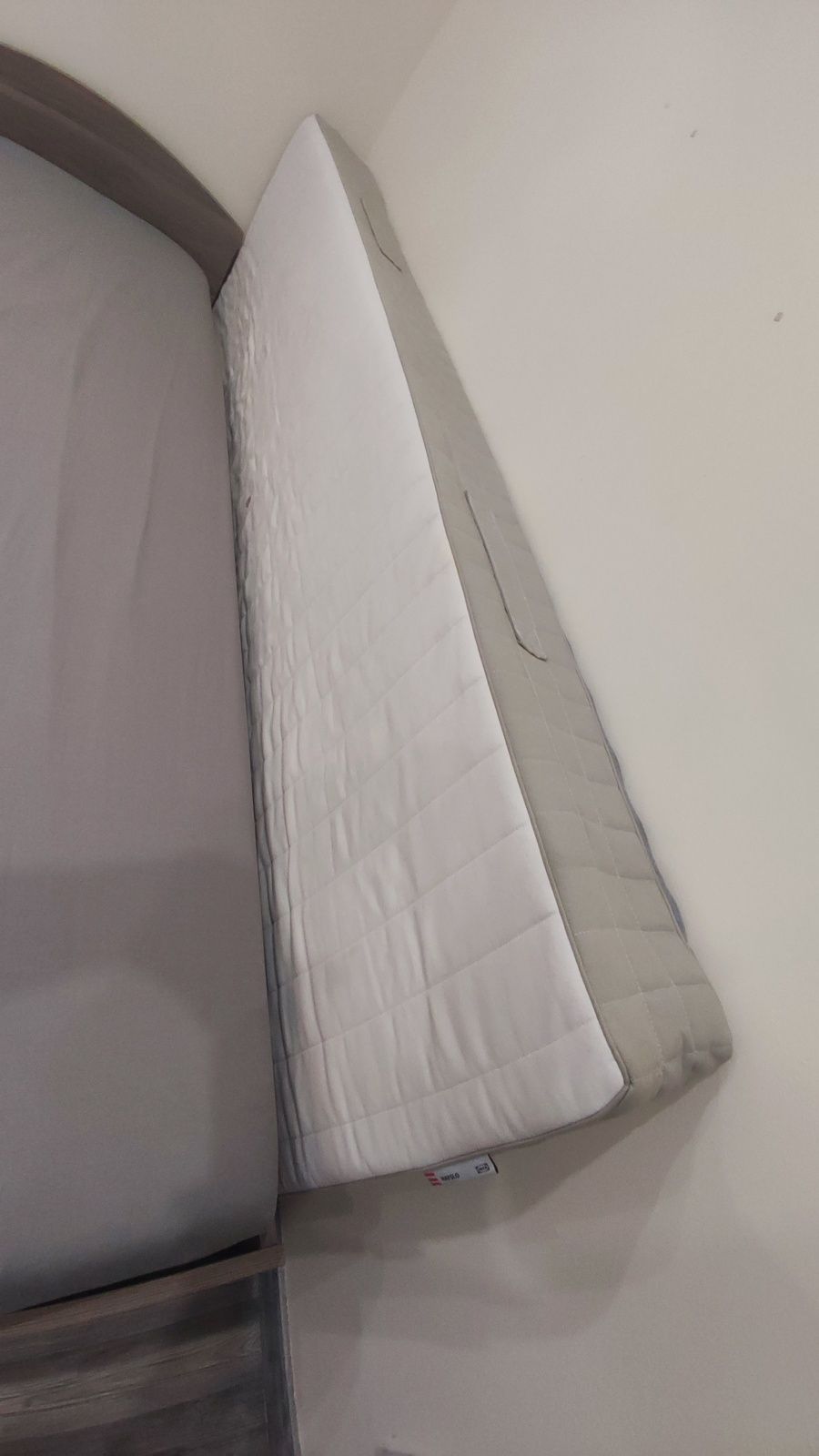 Единично легло с матрак IKEA 90/200