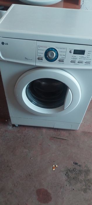 Продам стиральную машину