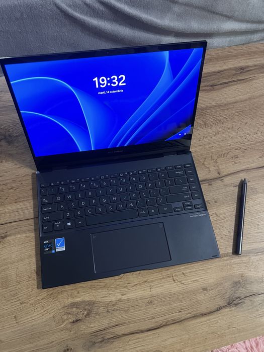 ASUS ZenBook Flip 13 OLED UX363EA