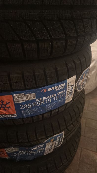 Шины зимние новые
