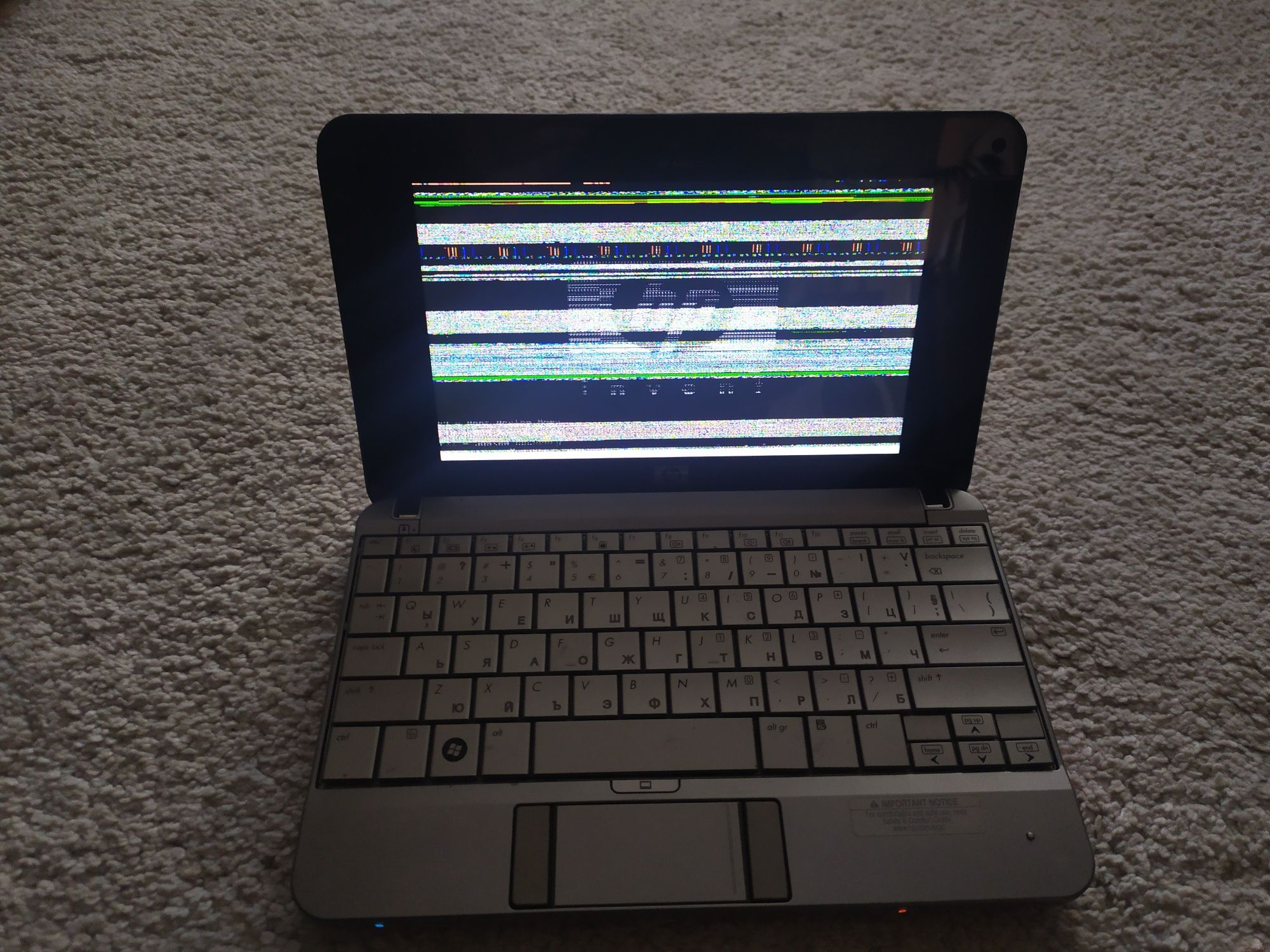 Лаптоп 8,9" HP 2133 Mini-Note PC за части