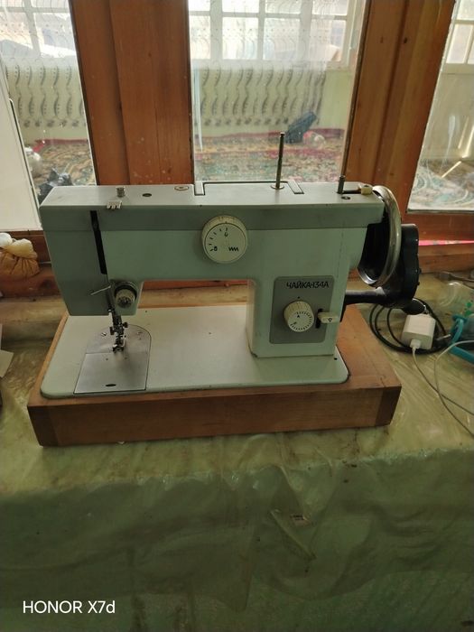 Швейная машина чайка134А