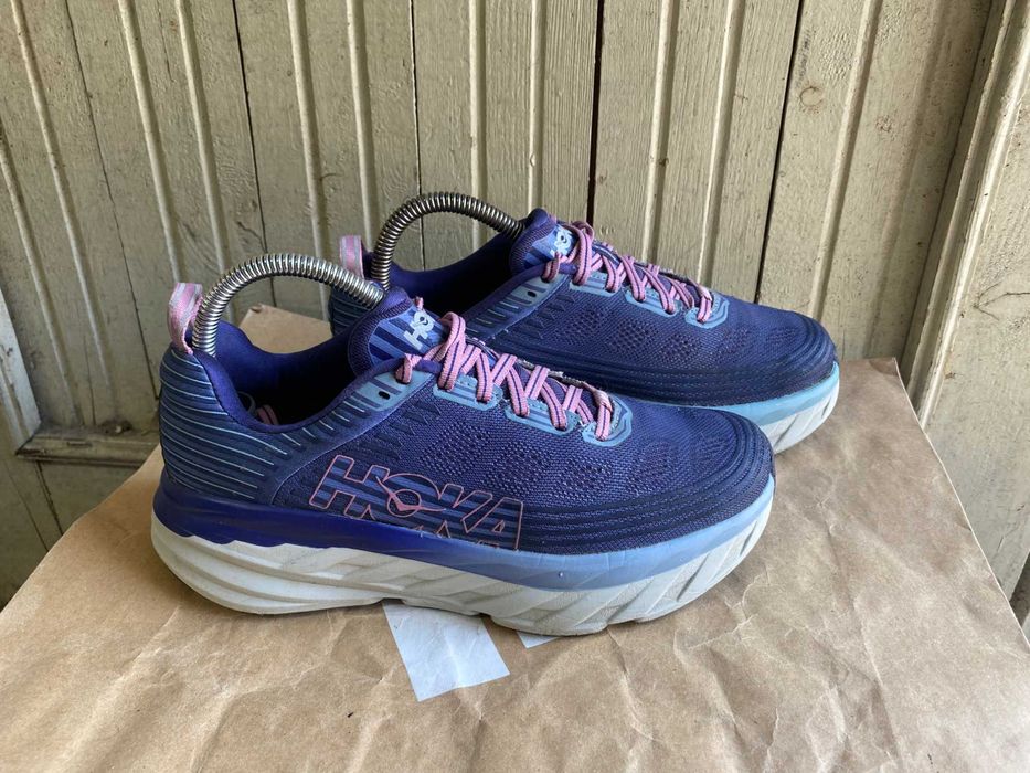 ''Hoka One One Bondi 6''оригинални маратонки 39 номер