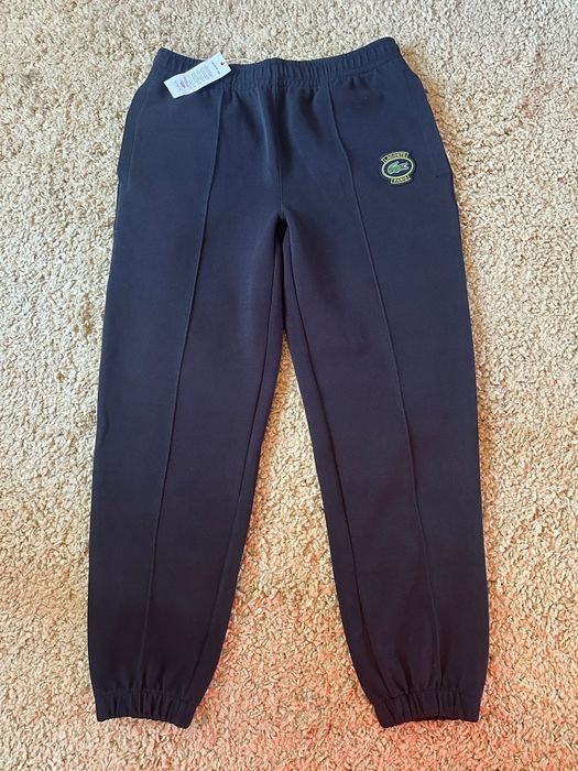 Lacoste pantaloni mărimea S oversized