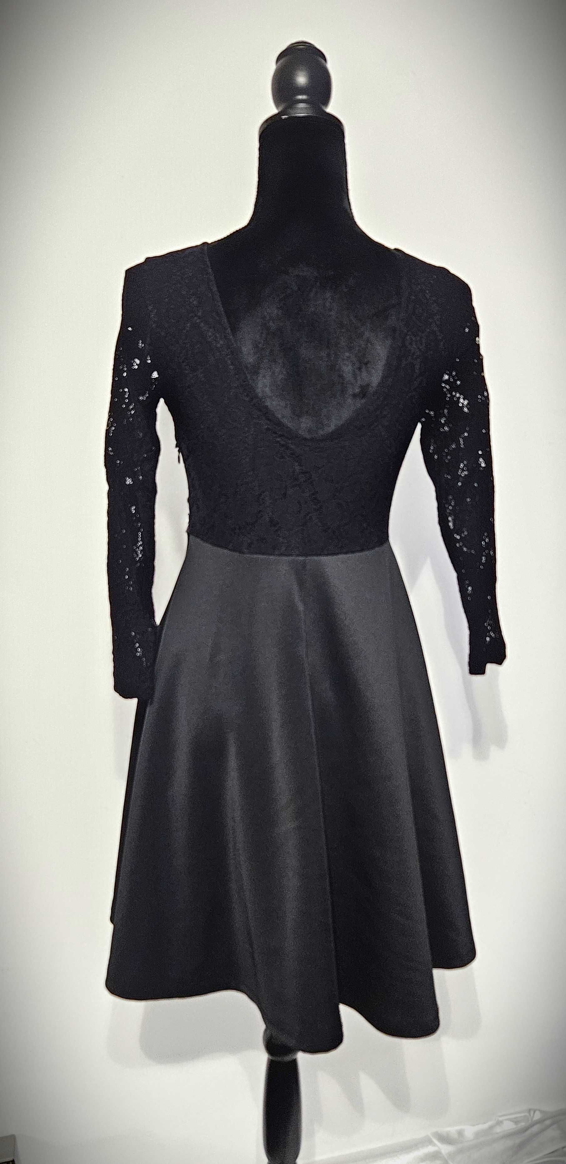 Vând rochie de seară elegantă, neagră, mărimea 40
