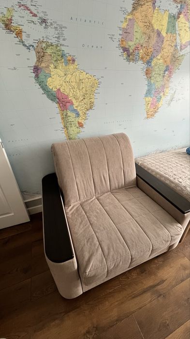 Кресло-кровать в отличном состоянии