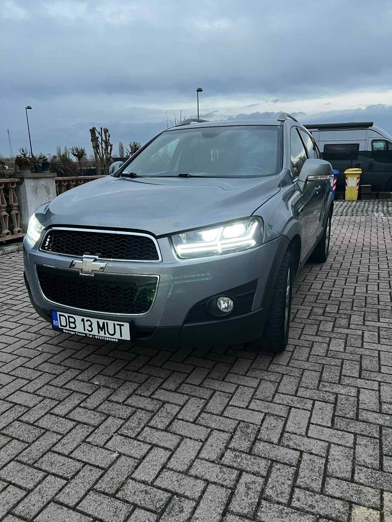 Vând Chevrolet captiva