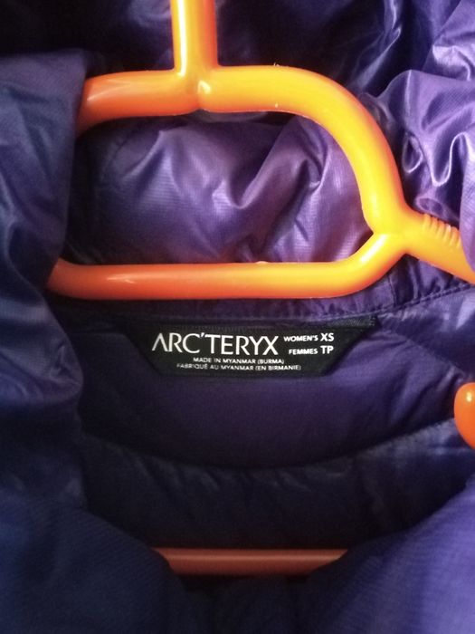 Arcteryx geaca de dama cu puf masura XS  TP
