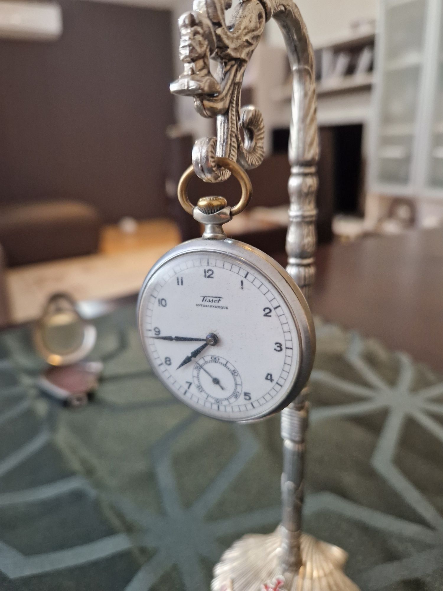 Прекрасен антикварен колекционерски швейцарски джобен часовник TISSOT