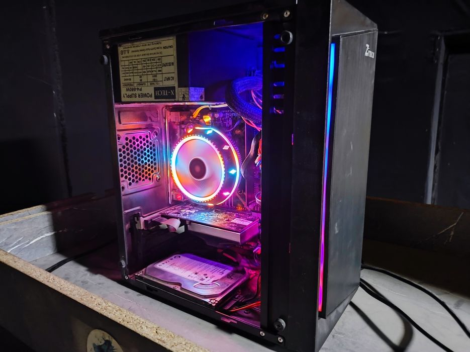 Kompyuter sotiladi ddr4 core i3 8100 core i3 10100f