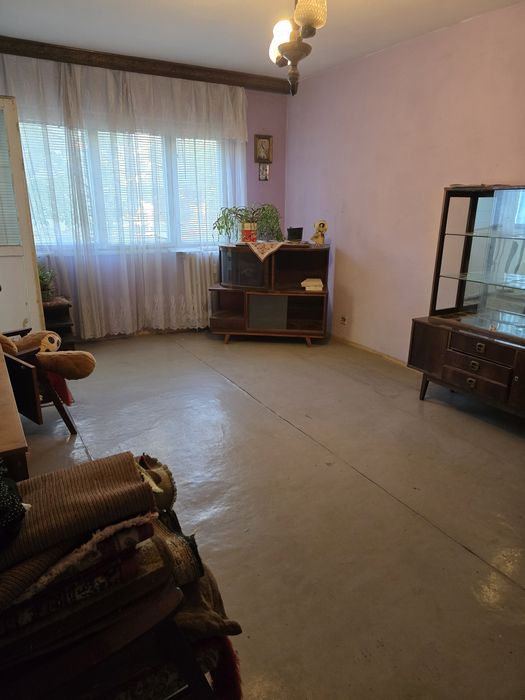 REACTUALIZAT / DISPONIBIL Apartament 2 camere decomandat de vanzare