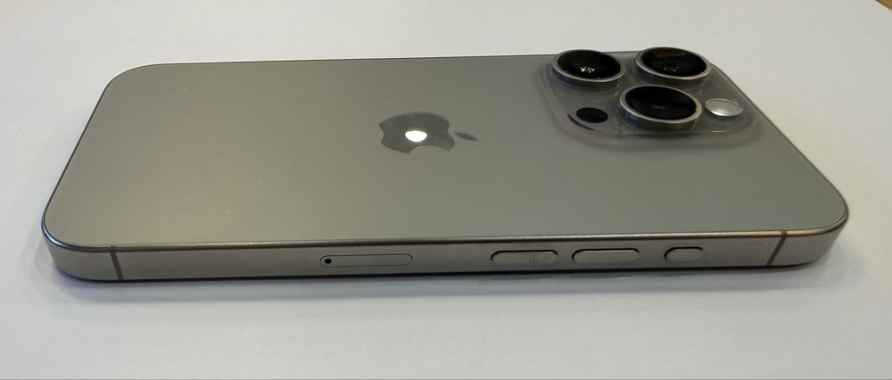 Iphone 15 pro 128GB гаранция