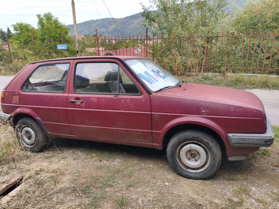 Фолксваген голф 2  1.6 бензин