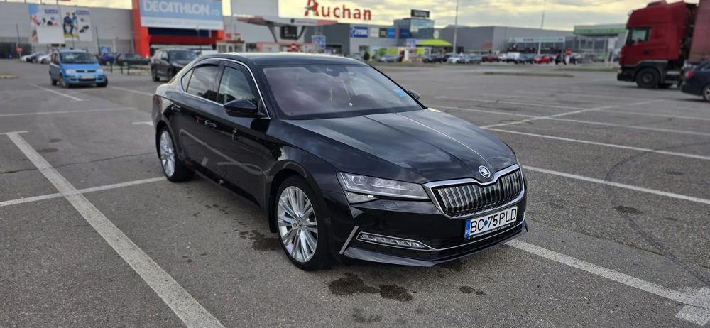 Skoda Superb SKODA Superb IV Hibrid Plug-In 39.000 km